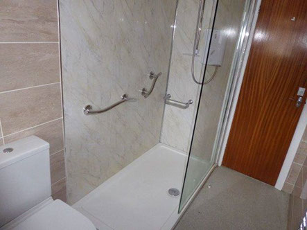 Bathroom 2 - Links Close, Wallasey | Lighthouse Lettings