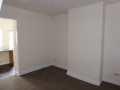 Lounge 2 - Maybank Road, The Wirral - Lighthouse Lettings 