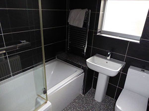 Bathroom - Durban Road, Wallasey - Lighthouse Lettings