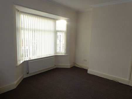 Bedroom 1 - Fieldside Road, Birkenhead | Lighthouse Lettings