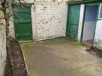 Courtyard - Fieldside Road, Birkenhead | Lighthouse Lettings