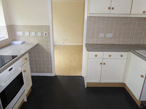 Kitchen - Roslin Court, Oxton | Lighthouse Lettings