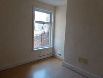 Bedroom 2- Park Road, Birkenhead - Lighthouse Lettings